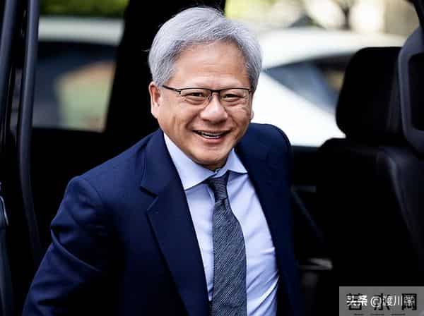 美国突然撤销禁令，允许卖给中国高端芯片，终于发现情况不对了？