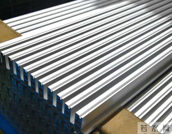 西方媒体：羡慕中国又攻下一城，美国死守的科技壁垒再次失效了！