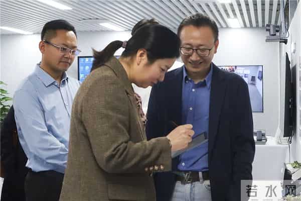 银川市领导杨燕萍一行莅临思必驰调研