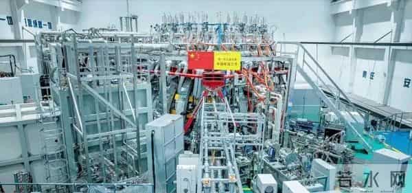 西方媒体：羡慕中国又攻下一城，美国死守的科技壁垒再次失效了！