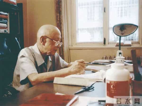 今天,我们格外怀念您