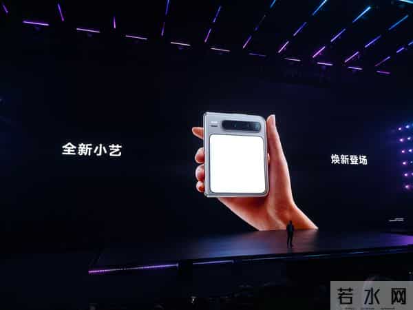 政府采购正式拥抱国产AI,华为入选,技术封锁反被中国倒逼突破?