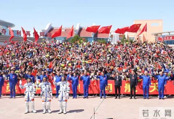 神舟21乘组立大功！空间站传来好消息，大家最担心的事已尘埃落地