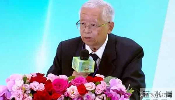 退休即叛逃!台积电75岁前副总带20箱机密,转身就成英特尔副总裁