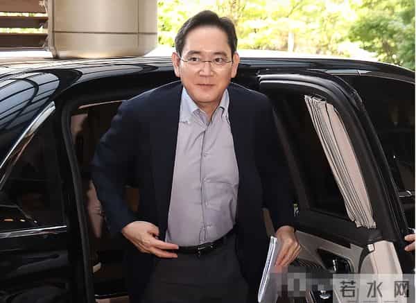 不准踏入中国市场一步？我国下达“逐客令”，三星绝望：放过我们