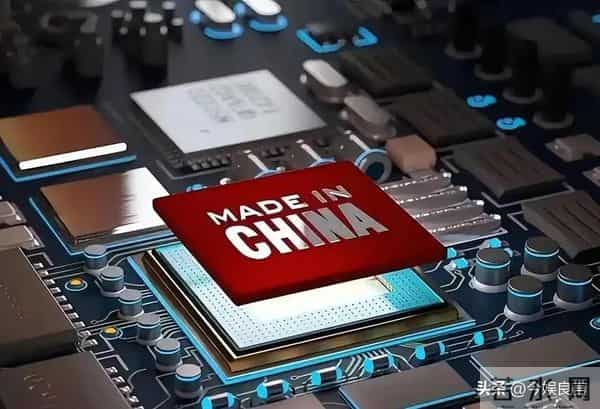 退休即叛逃!台积电75岁前副总带20箱机密,转身就成英特尔副总裁