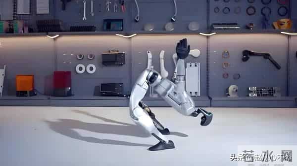 狂飙2000%！美国严防死守的技术，中国小厂硬核突围冲进全球前三