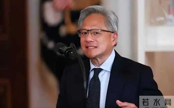 黄仁勋吓唬特朗普：中国干2天，顶我们瞎忙3年，你告诉我怎么赢？