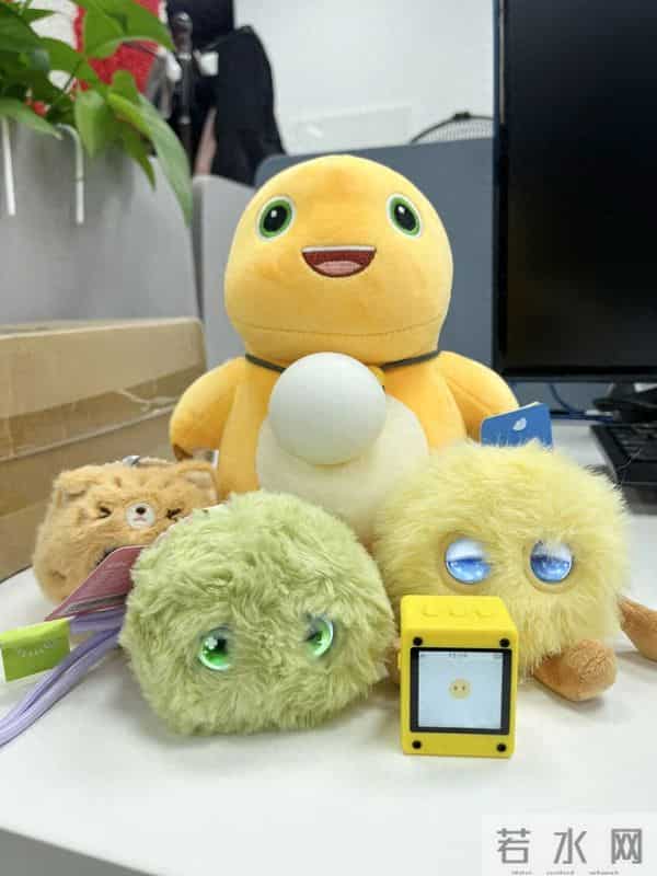 花399买华为AI玩具结果比养娃累,被吐槽太Low但专供小红书女孩?