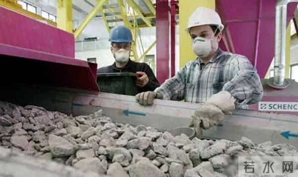 日本狂言科技封锁？中国闪电反击，直接让它傻眼！