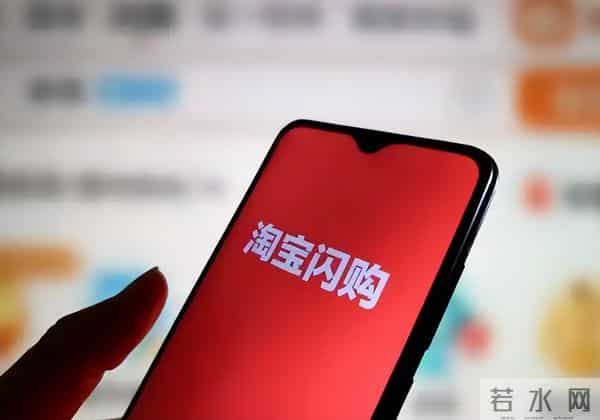 利润暴跌85%股价却涨！4300亿砸向AI和外卖，真相太意外