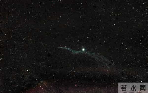 被美国骗了？航天员出舱巡检神舟二十号飞船：画面还原太空原貌