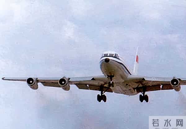 1985年，一个误判让中国付出上万亿代价，一代巨星也因此含恨而终