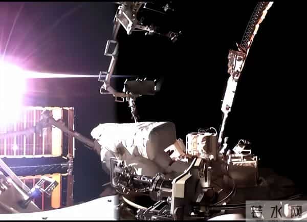 万万没想到,神21乘组完成任务不到2天,却意外暴露空间站的困境