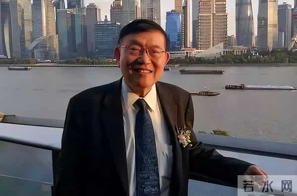 仅差1美元，他误成芯片霸主，同门师弟却弃美回国，誓死突围！