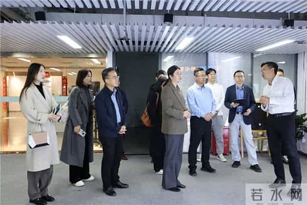 银川市领导杨燕萍一行莅临思必驰调研