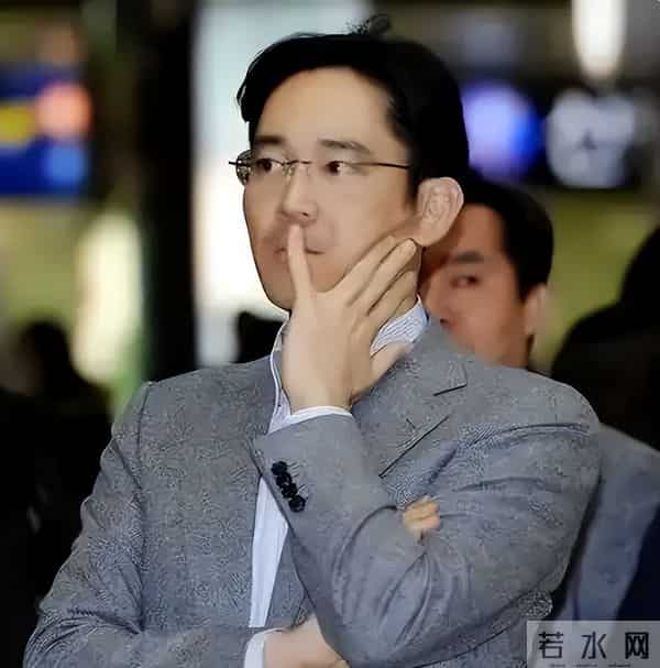 不准踏入中国市场一步？我国下达“逐客令”，三星绝望：放过我们