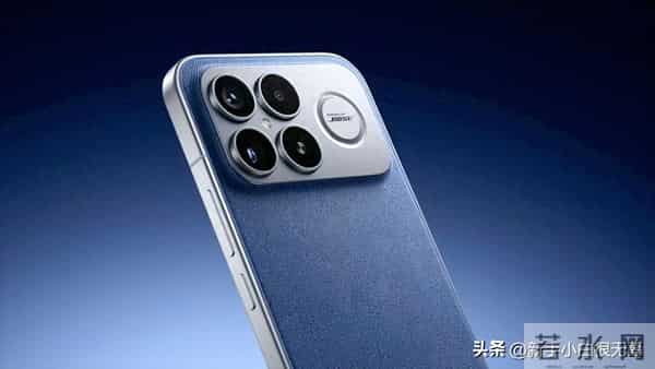 澎湃OS3扩容推送：微信动态照片落地，小米补全安卓社交体验短板