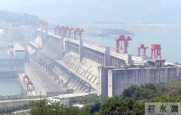 修建三峡工程时，日本故意提供4000吨劣质钢材，后来怎样了？