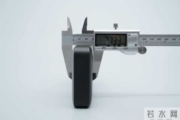 自带线 + 数显屏 + 120W 快充+ 20000mah，酷态科 25 号超级电能块 SE拆解