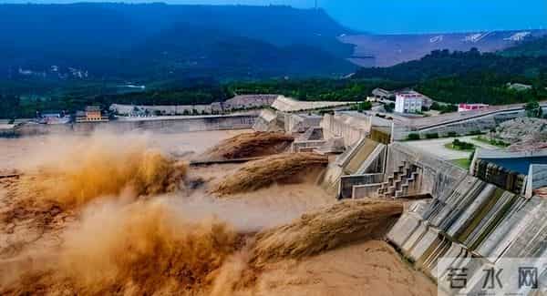小浪底水库耗时11年造价超百亿，如今23年过去，国家是亏还是赚？