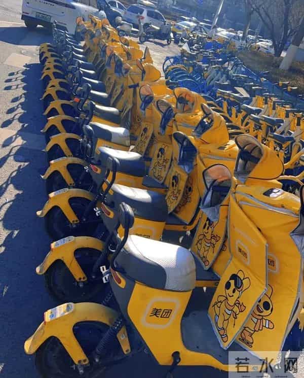 全国140+城市和地区的美团电单车陆续装上挡风被