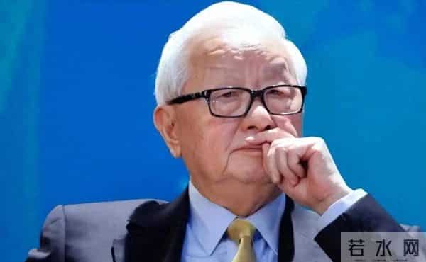 仅差1美元，他误成芯片霸主，同门师弟却弃美回国，誓死突围！