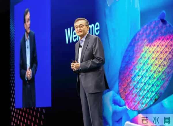 特朗普“空手套白狼”？先赶华裔CEO，再89亿当老板，真相来了