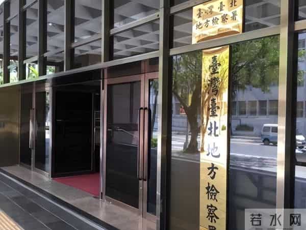 退休即叛逃!台积电75岁前副总带80箱机密,转身就成英特尔副总裁