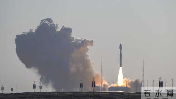 四川眉山首颗雷达卫星发射成功