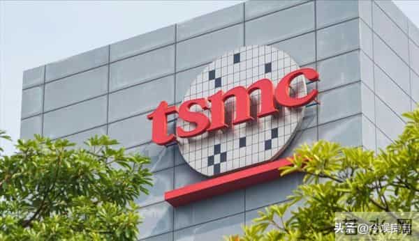 退休即叛逃!台积电75岁前副总带20箱机密,转身就成英特尔副总裁