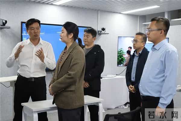 银川市领导杨燕萍一行莅临思必驰调研