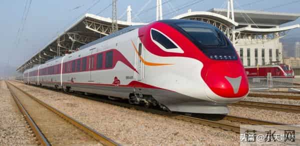 通过S11、S3、S5市域铁路的对比，不知道你发现这其中的秘密吗？