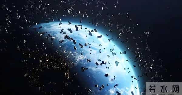 神舟二十一号首次出舱成功，碎片防护装置安装完成，下次将修飞船