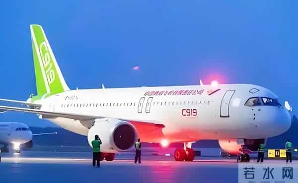 1985年，一个误判让中国付出上万亿代价，一代巨星也因此含恨而终