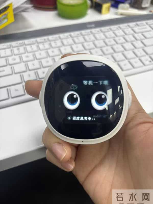 花399买华为AI玩具结果比养娃累,被吐槽太Low但专供小红书女孩?