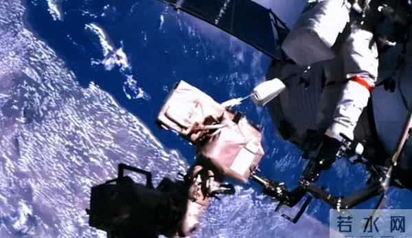 神舟21乘组立大功！空间站传来好消息，大家最担心的事已尘埃落地