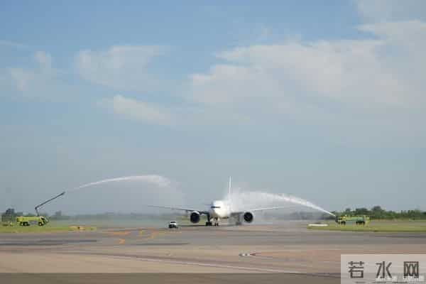 航司年底密集开航新航线，瞄准国际市场抢占客流
