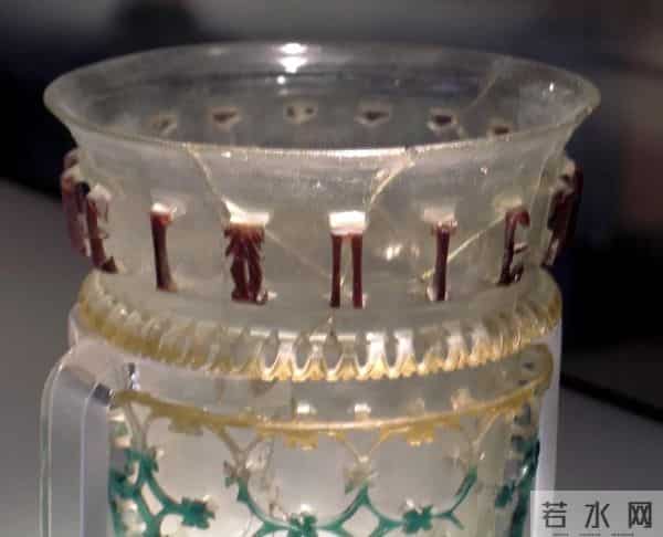 UC Berkeley报警逮捕一中国博士生, 指控其长期故意损毁电脑