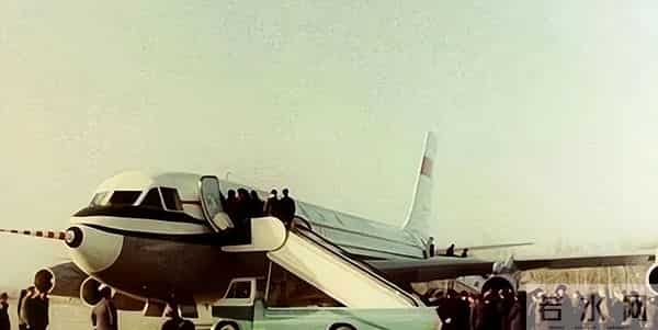 1985年，一个误判让中国付出上万亿代价，一代巨星也因此含恨而终