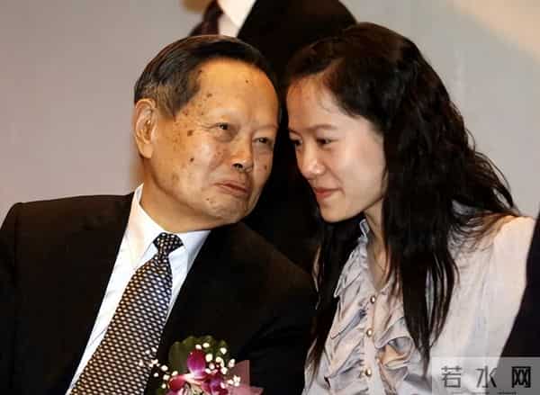 翁帆公开悼念杨振宁，暴露对他的特别称呼，字字暗藏深意