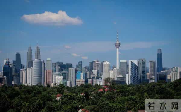 闷声砸千亿，阿联酋的算盘太精：一边抱英伟达大腿，一边造本土AI