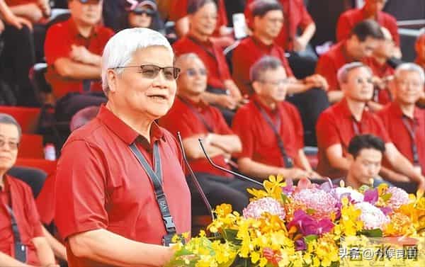 退休即叛逃!台积电75岁前副总带20箱机密,转身就成英特尔副总裁