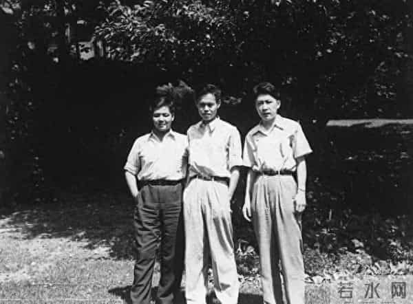 杨振宁：百年求索，赤子之心