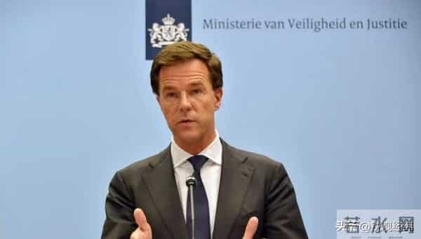 荷兰帮美卡脖子，中方反制断供关键芯片，3 亿库存砸手里慌了神