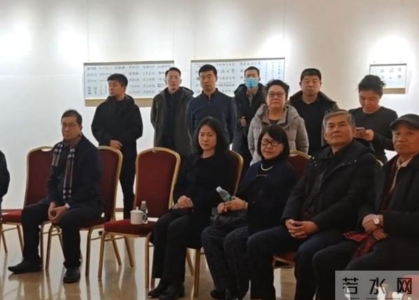 翁帆公开悼念杨振宁，暴露对他的特别称呼，字字暗藏深意