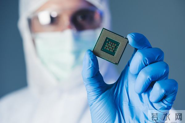 重磅政策转向！特朗普放行英伟达对华出售H200芯片，外交部回应