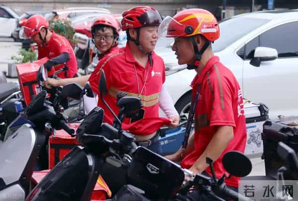 集体动作？美团、京东等多家平台，为骑手提供公寓！