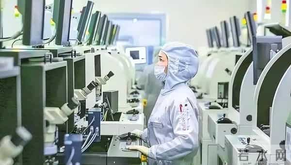 1723亿！湖北第一巨兽：从被三星“卡脖子”，到让它低头交专利费