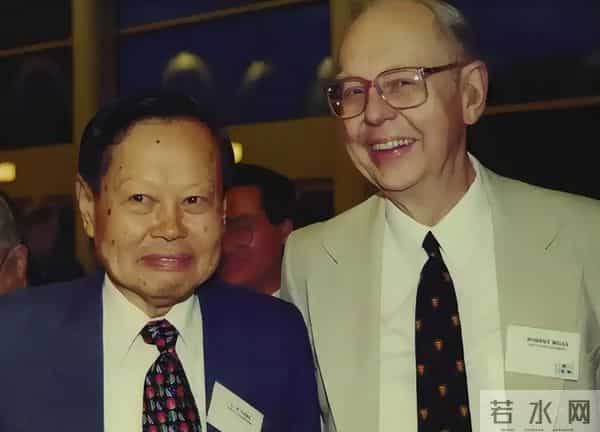 杨振宁逝世后，当年“西南联大五大才子”只剩下一人，他是谁？